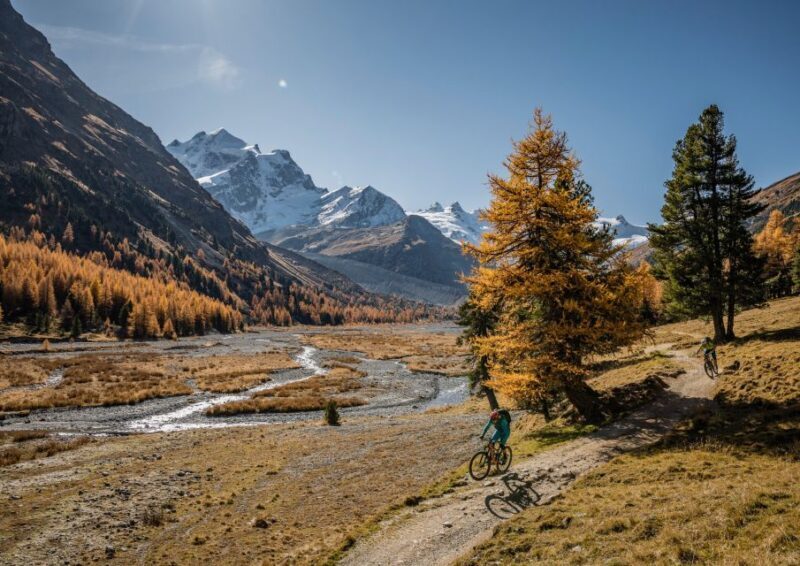 The most beautiful mountain lakes by mountain bike - Arriving Back in Chamonix