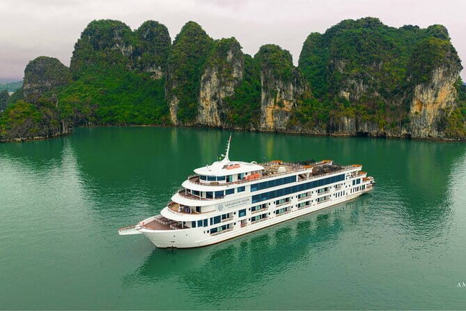 The most Luxury Day Cruise with transfer from Ha Noi & Drink - Discover the Ultimate Luxury Day Cruise in Halong Bay