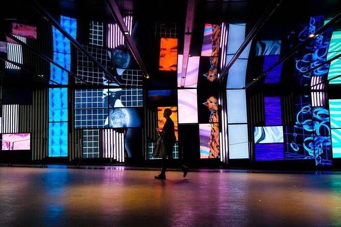 The MTL Detours Montreal Underground City + Downtown Tour - Key Points