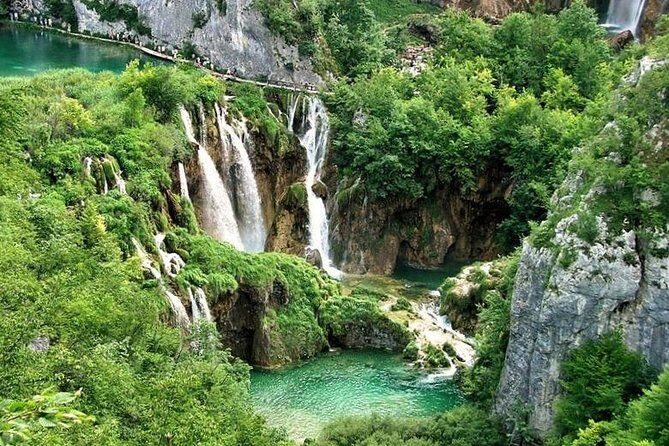 The natural park of Plitvice Lakes transportation, and return to Zadar - A Perfect Escape from Tourist Crowds