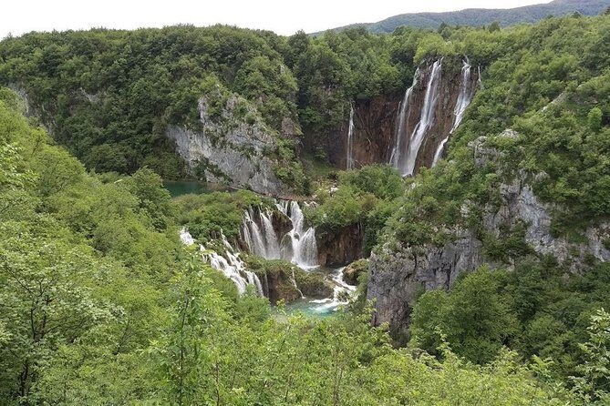 The natural park of Plitvice Lakes transportation, and return to Zadar - Transportation and Logistics