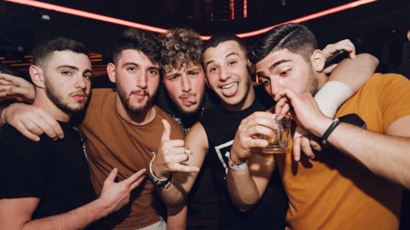 The Original Bangkok Pub Crawl - A Deep Dive into the Bangkok Pub Crawl Experience