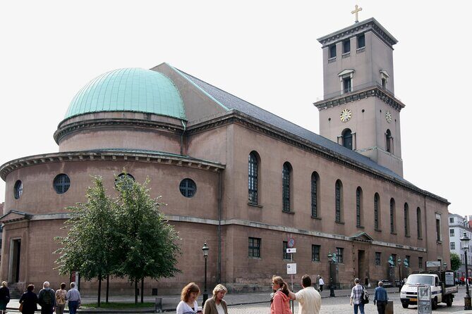 The Philosopher's Last Walk: An audio tour on the life of Søren Kierkegaard - The Sum Up