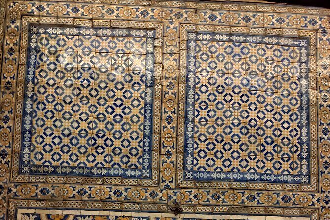 The Portuguese Tiles - The Oldest Brewery: Trindade