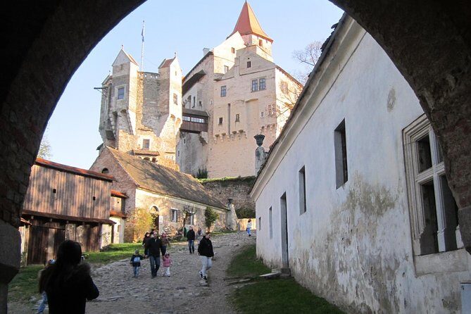 THE PUNKVA CAVE, MACOCHA ABYSS and the PERNSTEJN CASTLE - Exploring Moravia: What You Can Expect