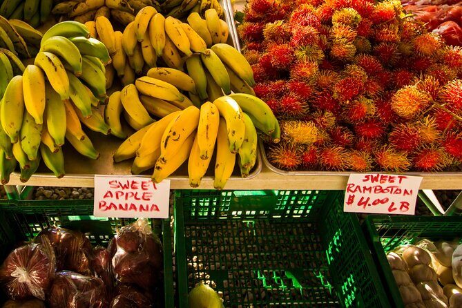 The Real Big Island: Volcanoes, Waterfalls, Beaches & Lunch - FAQs