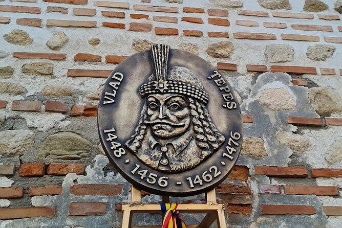 The Real Dracula's Castle in Targoviste and Dracula's Tomb - What Makes This Tour Stand Out