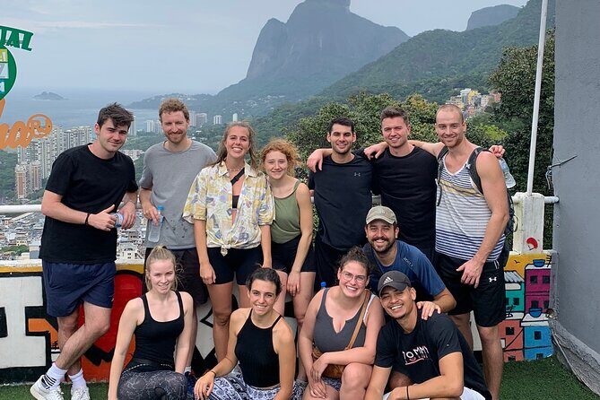 The real life behind the word favela - Key Points