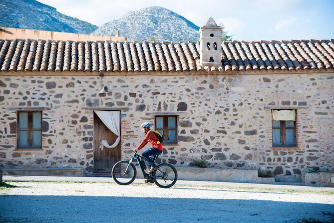 The ring of Mountain Tuttavista with Electric Mountain Bikes - Exploring Sardinia’s Natural Beauty and Heritage on the Tuttavista Mountain Ride