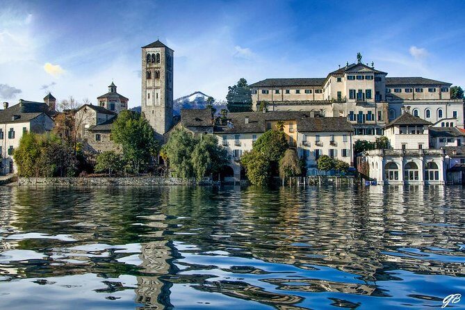 The romantic village of Orta San Giulio with a tour guide - An In-Depth Look at the Tour of Orta San Giulio