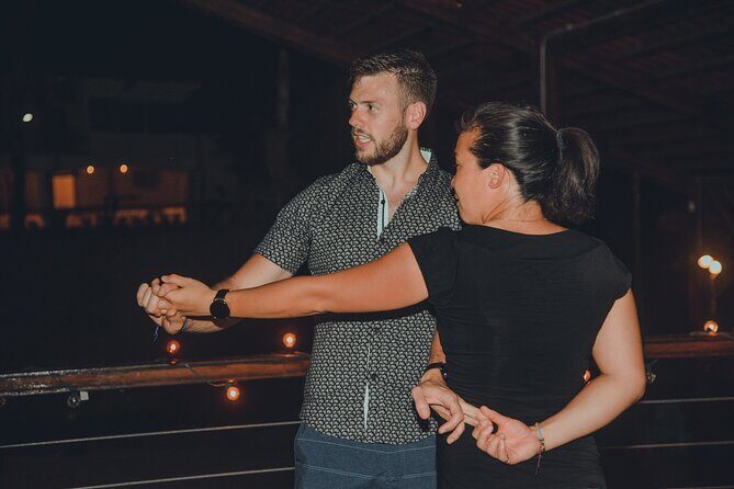 The Salsa rhythm, spice up your vacations in Costa Rica - Key Points