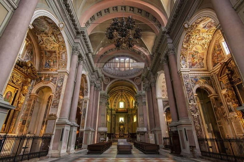 The secret Novara - Key Points