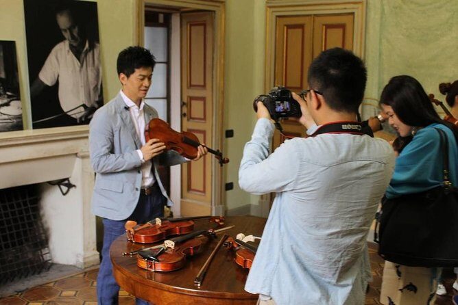 The Secret of Stradivari in Cremona: visit the Violinmaker School - Key Points