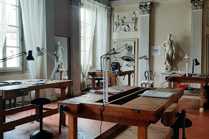 The Secret of Stradivari in Cremona: visit the Violinmaker School - Who Will Love This Tour?