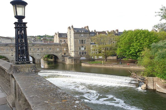 The Splendour of Georgian and Victorian Era Bath: A Self-Guided Audio Tour - Authentic Experiences and Authenticity
