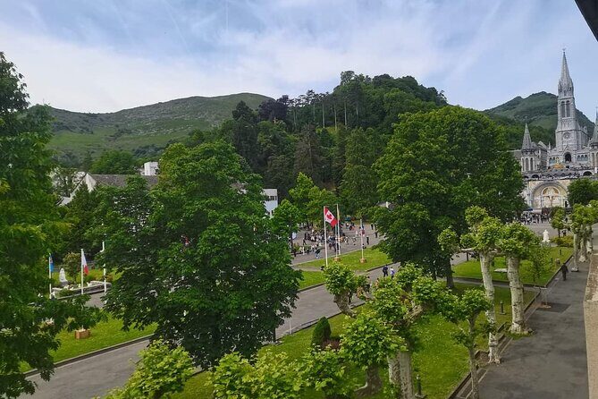The Story of Lourdes Walking Tour IN ENGLISH - Key Points