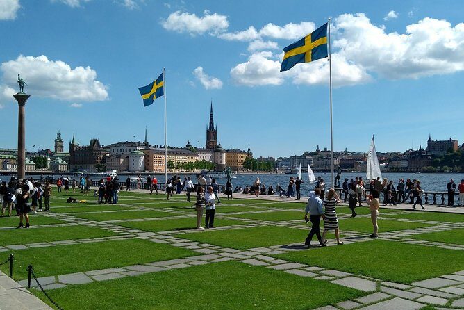 The Story of Stockholm and Sweden in Three Chapters, a Small Group Walking Tour - Key Points