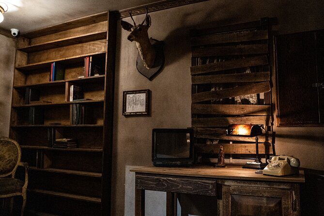 "The Study" Escape Room - A Detailed Look at "The Study" Escape Room Experience