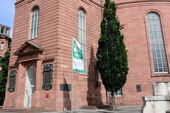 The Tales of Frankfurt's New Old Town: A Self-Guided Audio Tour - Authentic Experiences and Authentic Sights