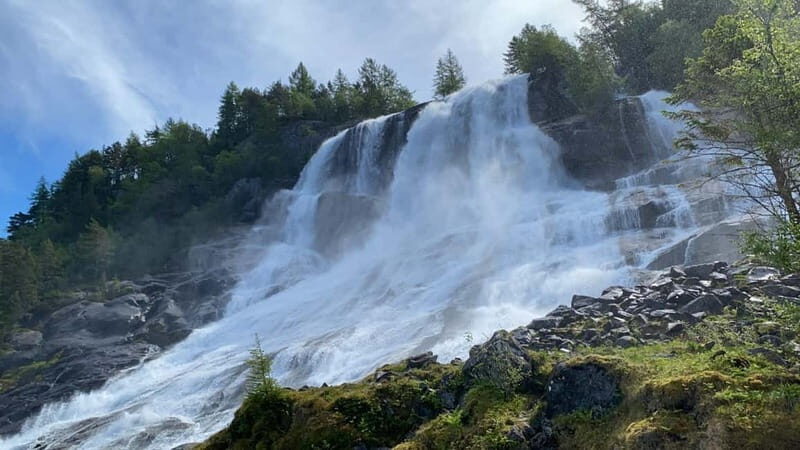 The Three Crowns of Norway 5-Day Private Hiking Tour Package - Who Should Consider This Tour?