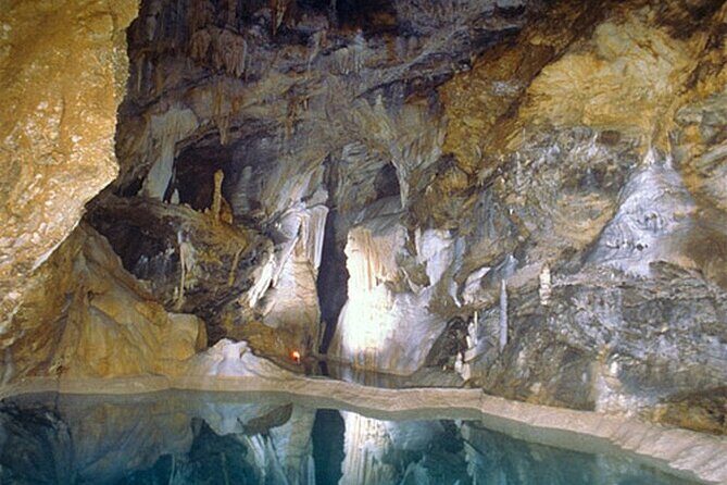 The Top Kalavryta, Rack Railway & Cave of Lakes Private Tour from Athens - Exploring Greece’s Peloponnese: A Detailed Look