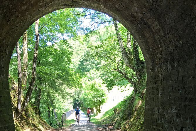 The Train Track Trail Mountain Bike Ride - Private experience - Who Would Love This Experience?