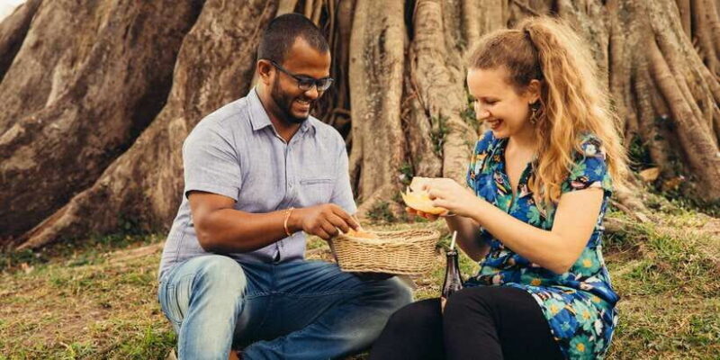 The True Essence of Colombo:Private Highlights & Hidden Gems - The Practical Side: Transportation, Food, and Value