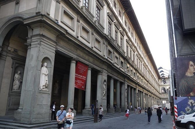The Uffizi discovery tour with your private guide in Florence - Discovering Florence’s Artistic Heart: The Uffizi Experience in Depth