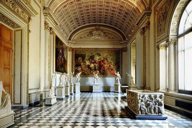 The Uffizi discovery tour with your private guide in Florence - Who Should Book This Tour?