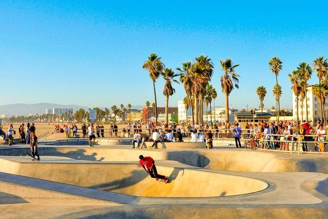 The Ultimate Venice Beach Experience - A Deep Dive into the Venice Beach Guided Tour