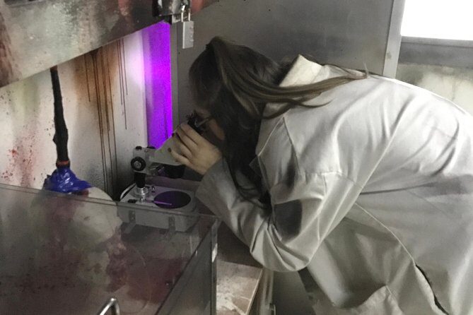 The Undead: Zombie Apocalypse Escape Room at Extreme Escape - An In-Depth Look at the Zombie Escape Experience