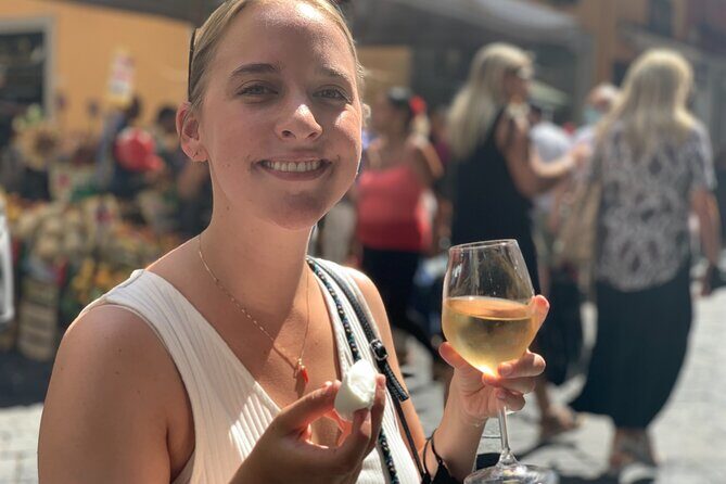 The Unfiltered Street Food & Market Tour of Naples (by Streaty) - Exploring the Pignasecca Market: The Heartbeat of Naples