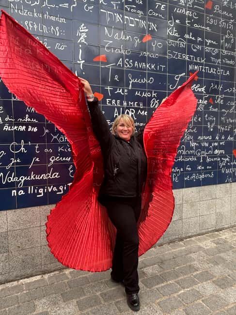 The voice of Montmartre is a must-see in Paris - Key Points