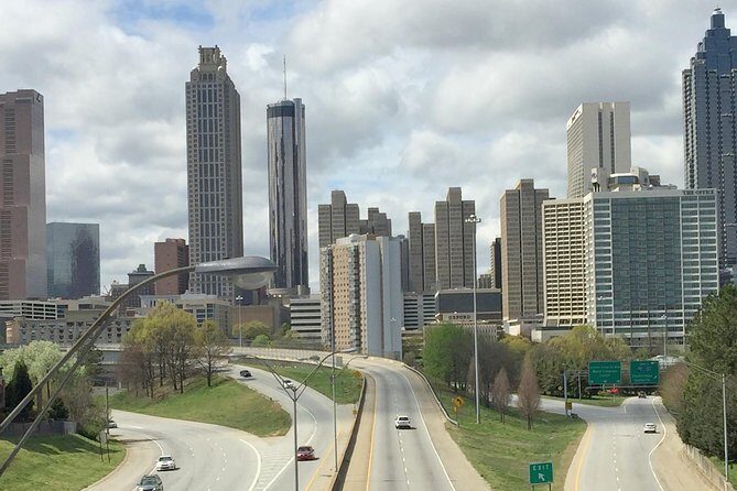 The Walking Dead in the City: Private Atlanta Film Location Tour - A Closer Look at the Tour Experience