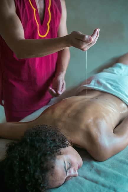 The Water Journey and our exclusive massage (60') - A Deep Dive into the Water Journey and Exclusive Massage in Málaga
