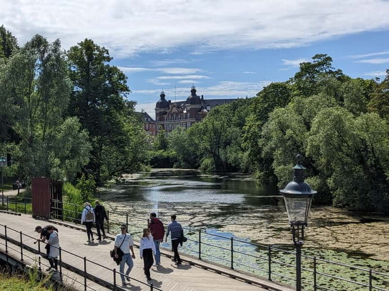The waterfront - Guided tour of Copenhagen along the waterfront in French - What’s Included and What to Expect
