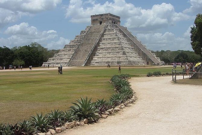 The Way of Kukulkan: A Self-Guided Audio Tour - FAQ