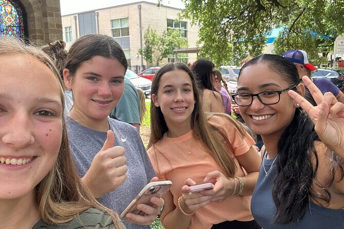 The Wicked Glitch of Oz: Self-Guided Puzzle Adventure in Houston - Key Points