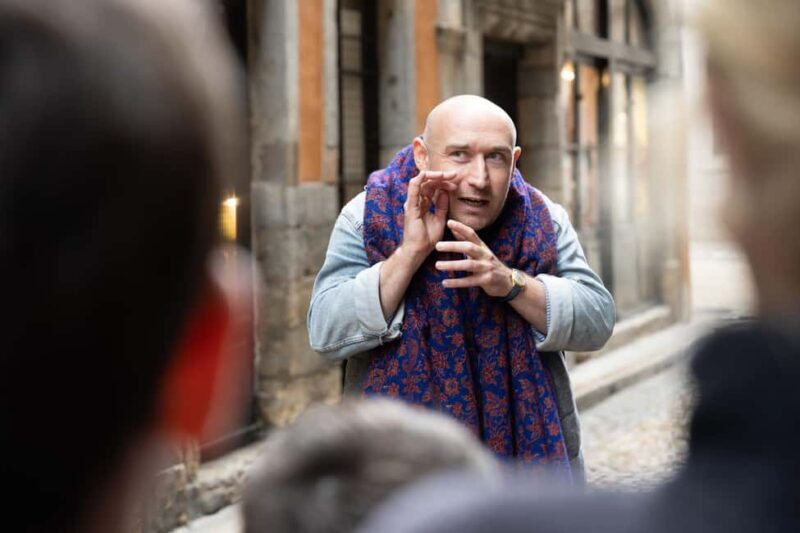 Theatrical visit of the Vieux-Lyon in French - Key Points