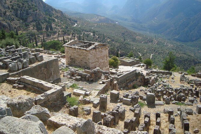 Thermopylae and Delphi full day private tour from Athens - An In-Depth Review of the Thermopylae and Delphi Full-Day Private Tour