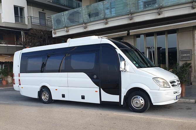 Thessaloniki city from or to SKG airport transfer - A detailed look at Thessaloniki airport transfer service