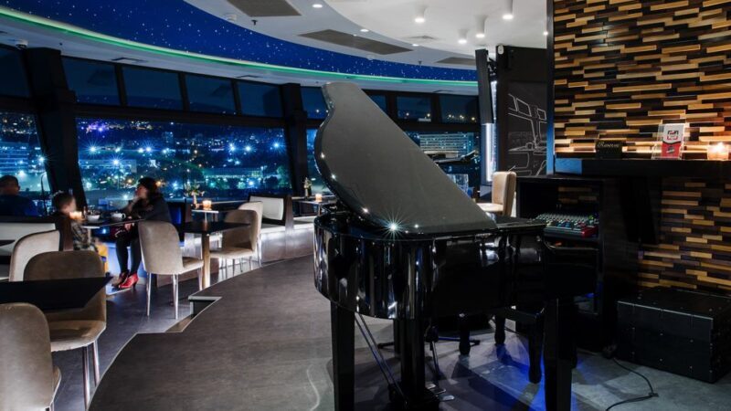 Thessaloniki: OTE Tower Rotating Experience with Light Meal - Who should consider this experience?