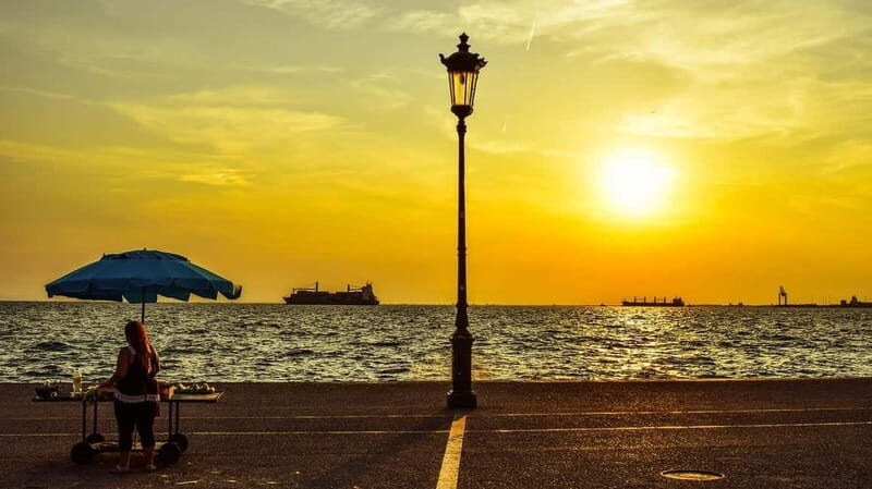 Thessaloniki: Private Custom Night Tour with Local - Who Should Consider This Tour?