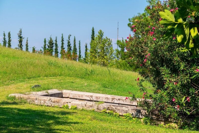 Thessaloniki:Journey Through Ancient Vergina to Sacred Veria - FAQs