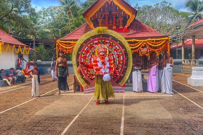 Theyyam Tour; Dancing Gods of Kannur - Why This Tour Is Worth It