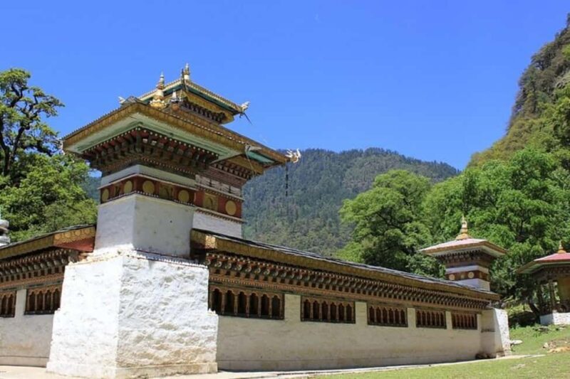 Thimphu: 1-Day Hike to Phajoding Monastery - Authenticity and Cultural Significance