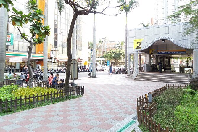 Thousand Island Lake and Pinglin Tea Plantation from Taipei - FAQs