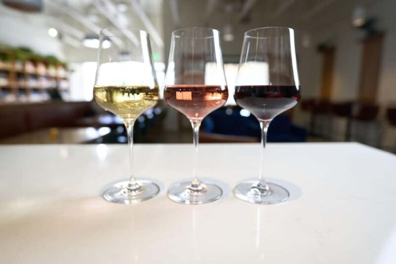 Thousand Oaks: One-Hour, Private Wine Class with Sommelier - Setting and Accessibility