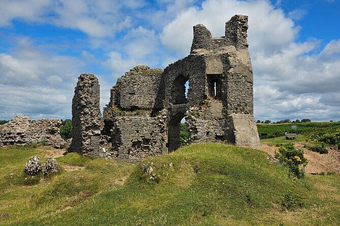 Three Cliffs Bay Circular Walk Gower Peninsula - Key Points