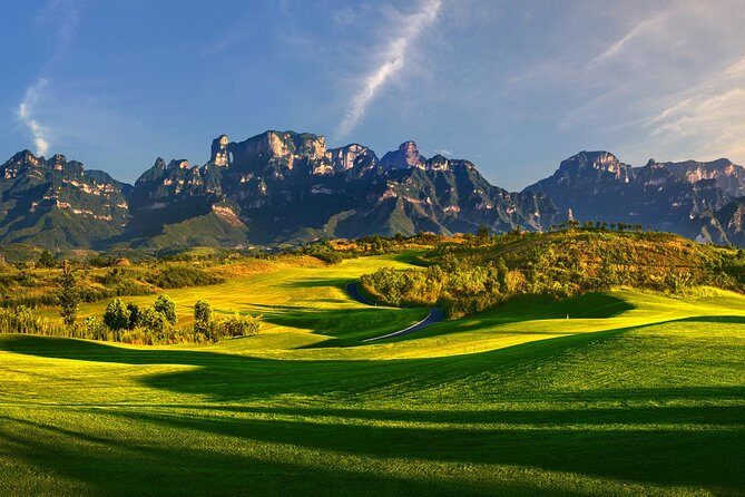 Three Days Highlights Tour in Zhangjiajie - Who Should Consider This Tour?